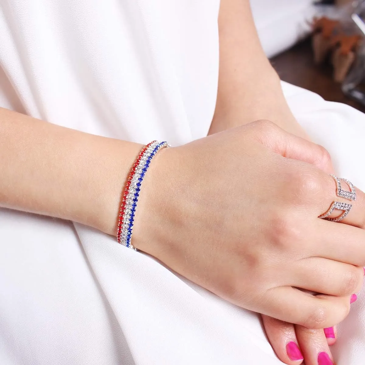 American Flag USA Patriotic Earrings - July 4th Independence Sparkly Rhinestone Heart Studs, Metallic, Stars & Stripe Faux Leather Hook Dangles, Bangle Bracelet, Pendant Necklace