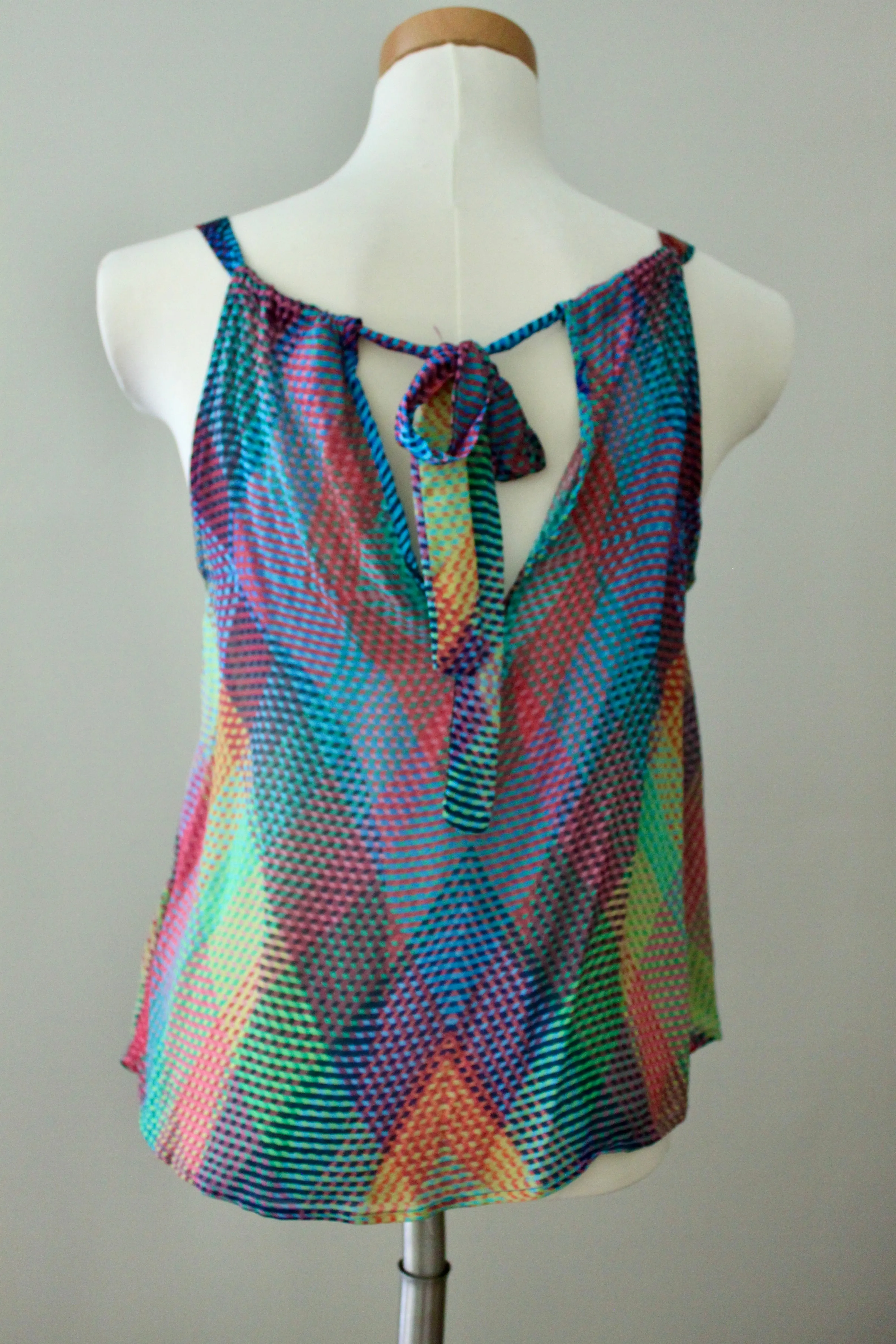 Bright Spring Diamond Print Top