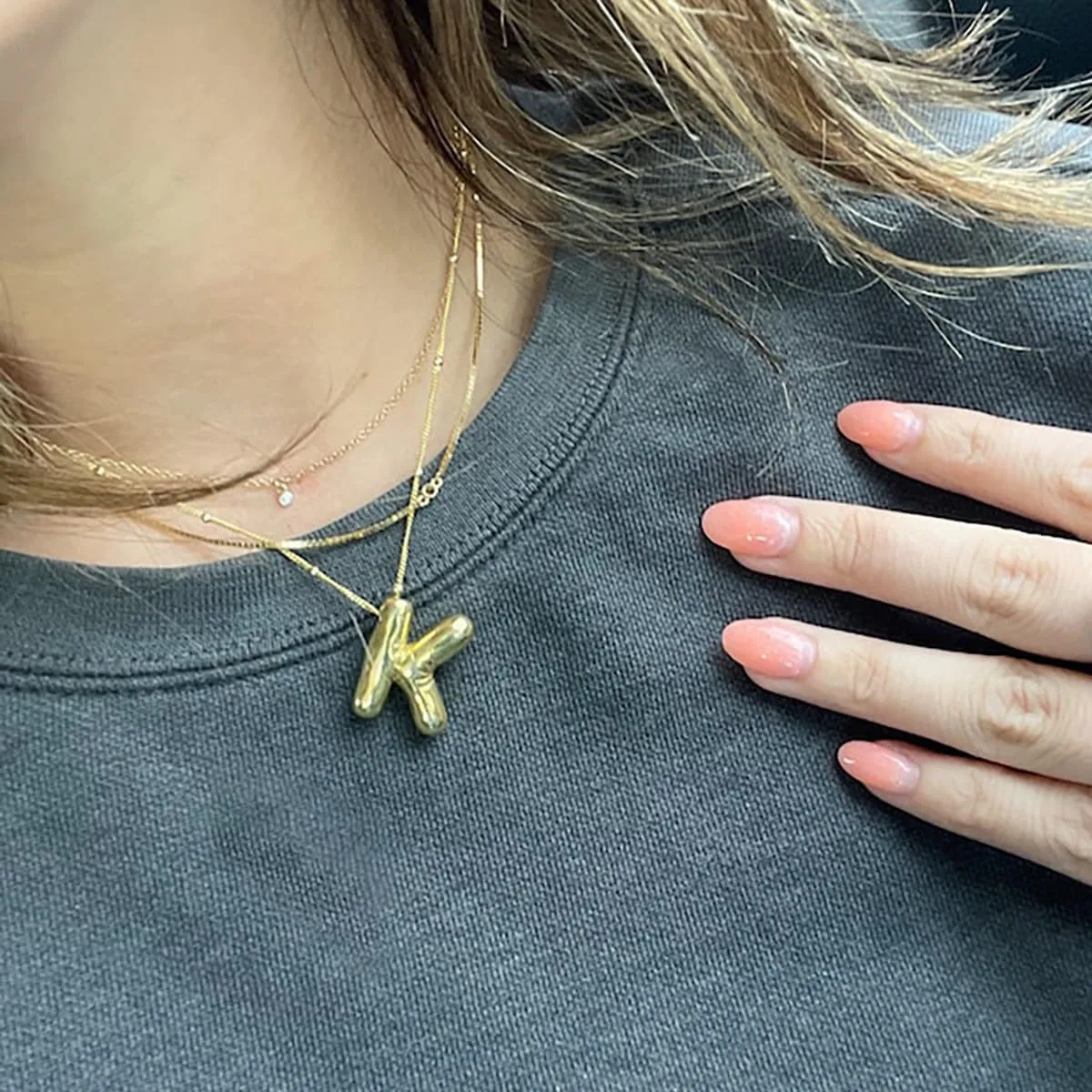 Bubble Letter Necklace Gold for Women Girlfriend Balloon Initial Necklaces 18 K Gold Plated Chain Alphabet Pendant for Women Mom Christmas Name Personalized Jewelry