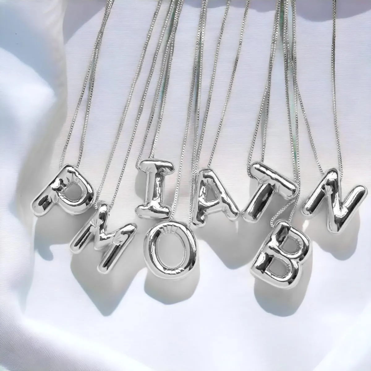 Bubble Letter Necklace Gold for Women Girlfriend Balloon Initial Necklaces 18 K Gold Plated Chain Alphabet Pendant for Women Mom Christmas Name Personalized Jewelry
