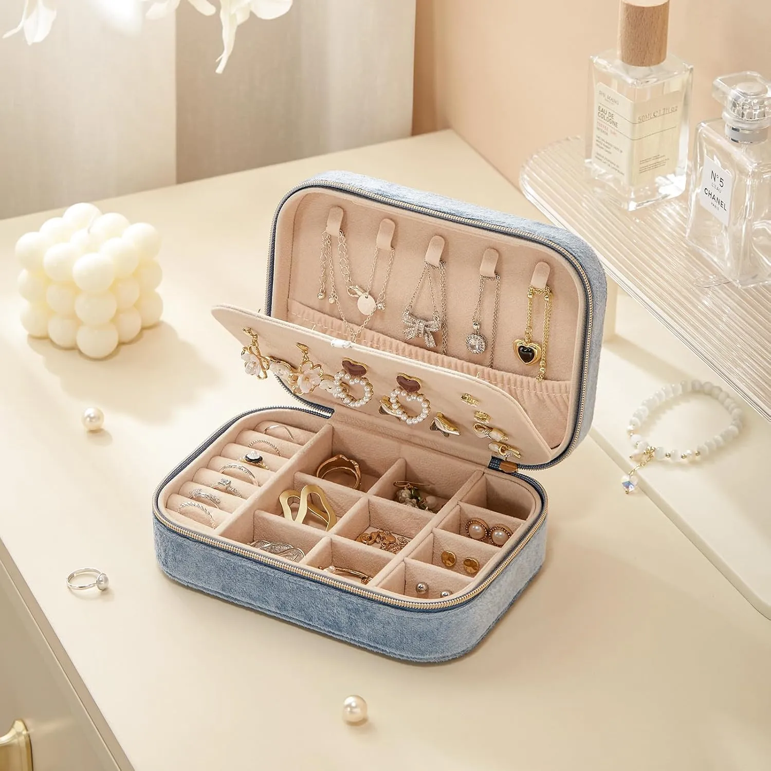 CASEGRACE Plush Velvet Travel Jewelry Box, Portable Jewelry Case for Women Girls, Double Layer Jewelry Organizer Display Box for Necklace Earring Rings Bracelet, Travel Accessory Gifts, blue