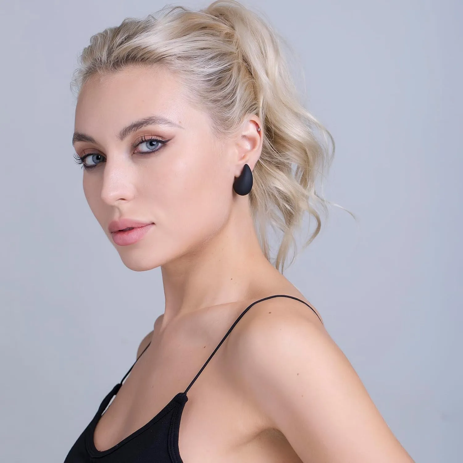Chunky Acrylic Hoop Earrings, Lightweight Waterdrop Hoops Earrings, Hypoallergenic Trendy Jewelry for Women