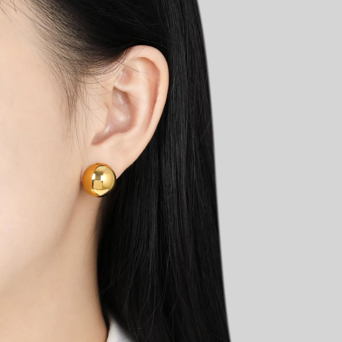Chunky Earrings, Titanium Steel Huggie Earring Thick Lightweight Earrings for Women (Gold/Silver)