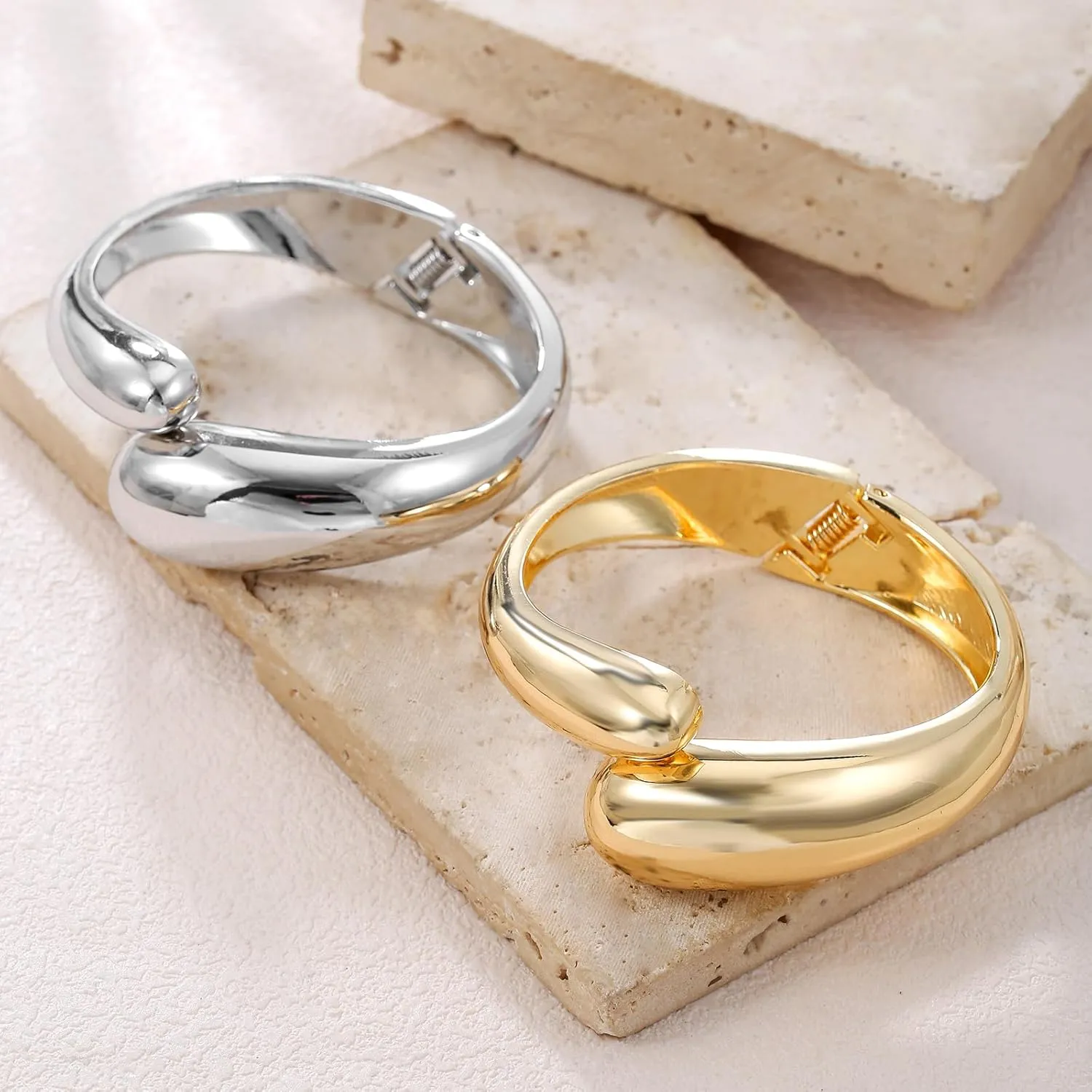 Chunky Gold/Silver Gold Cuff Bangle Bracelets for Women Trendy Hinged Cuff Open Wide Chunky Gold Bracelet Minimalist Bangle Jewelry Gift