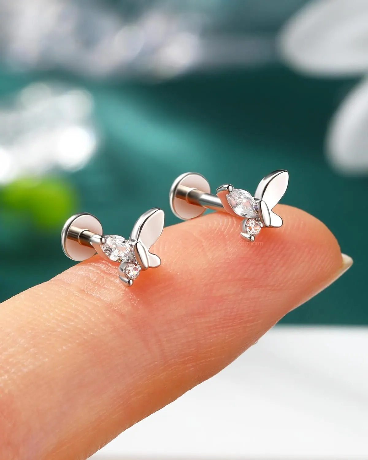 COCHARM Titanium Post Helix/Tragus/Conch/Cartilage Piercing Jewelry 16G 6mm/8mm-Threadless Butterfly Tragus/Cartilage Earring Stud with Flat Back, Surgical Steel Helix Jewelry in Gold & Silver