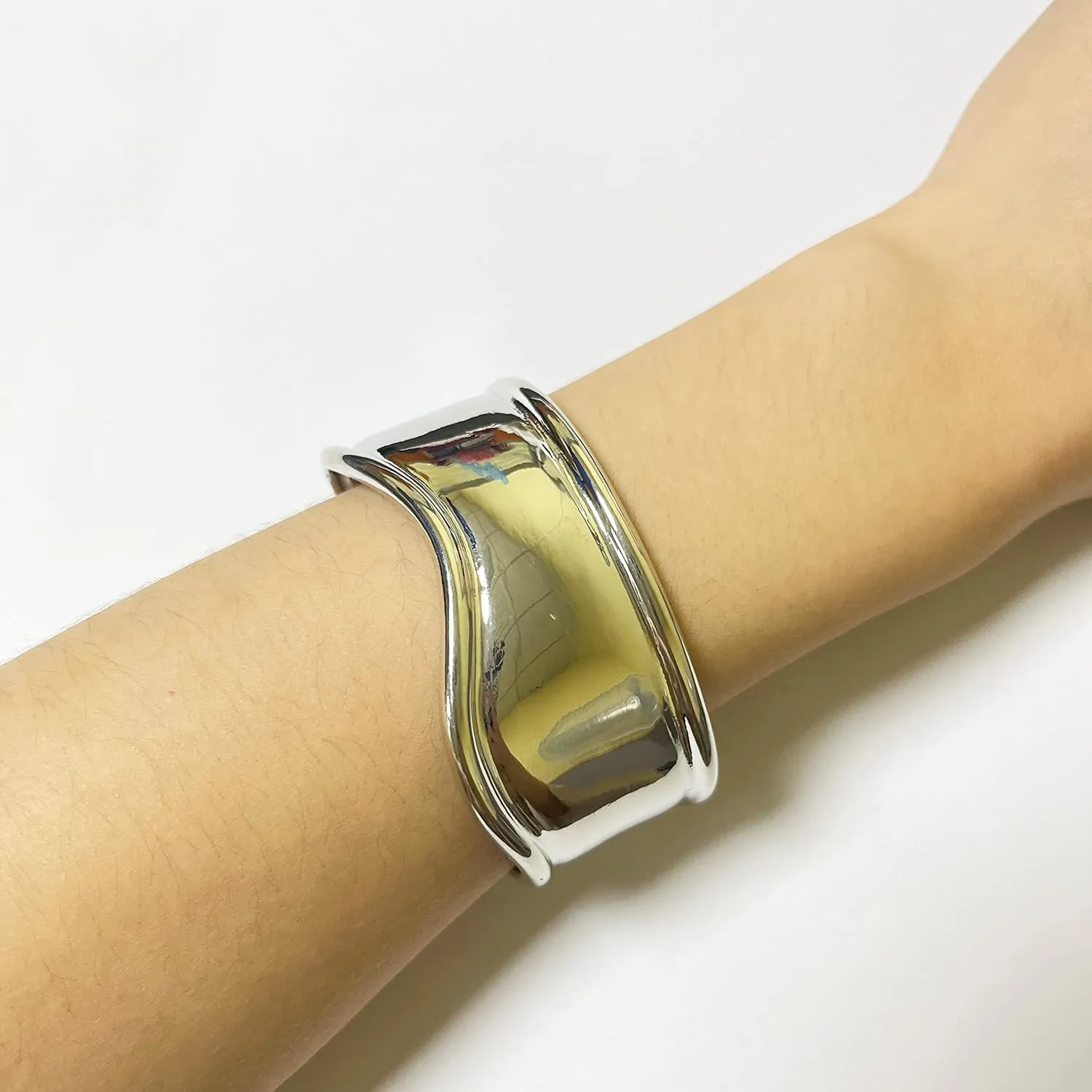 COLORFUL BLING Punk Twisted Gold Silver Open Wide Cuff Bracelet for Women Irregular Wave Chunky Cuff Bangle Armband Statement Party Jewelry