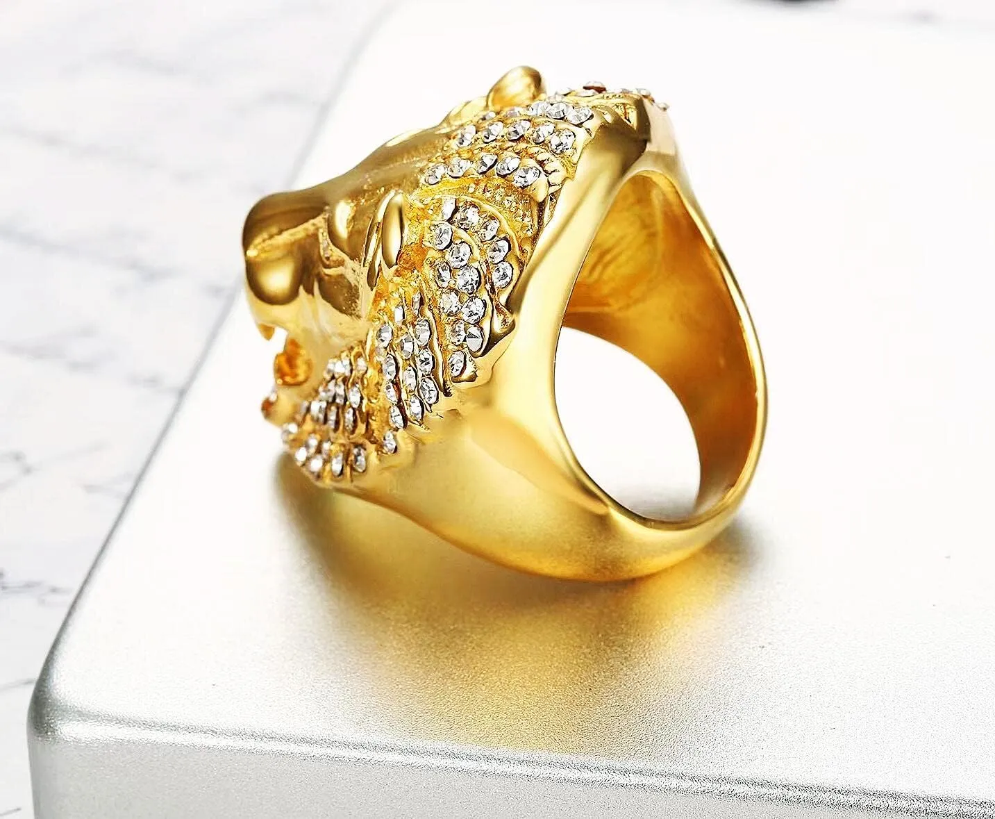 CZ diamond eyes Lion head Rings for men Lion King Simba Style Radiant Biker 316 Stainless Steel Rings Iced Out Jewelry Punk Ring Hip Hop ring Heavy Metal Ring Vintage Animal style mens fashion rings Plated gold