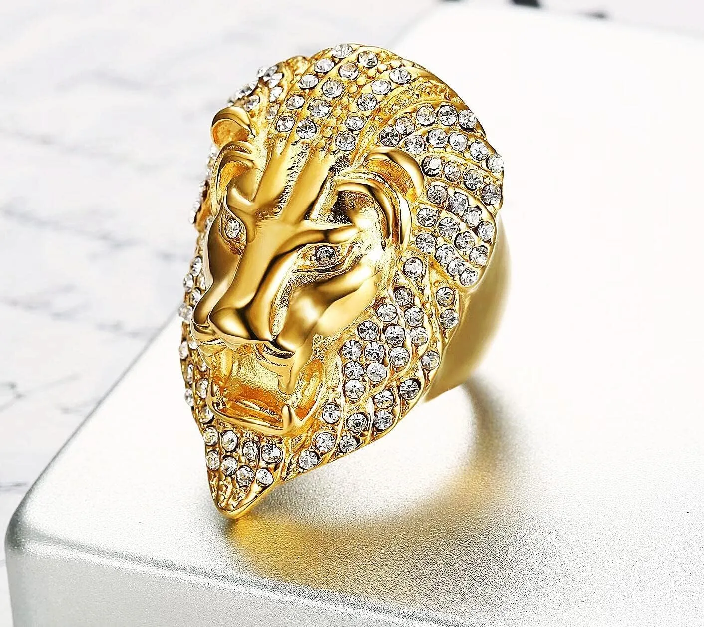 CZ diamond eyes Lion head Rings for men Lion King Simba Style Radiant Biker 316 Stainless Steel Rings Iced Out Jewelry Punk Ring Hip Hop ring Heavy Metal Ring Vintage Animal style mens fashion rings Plated gold
