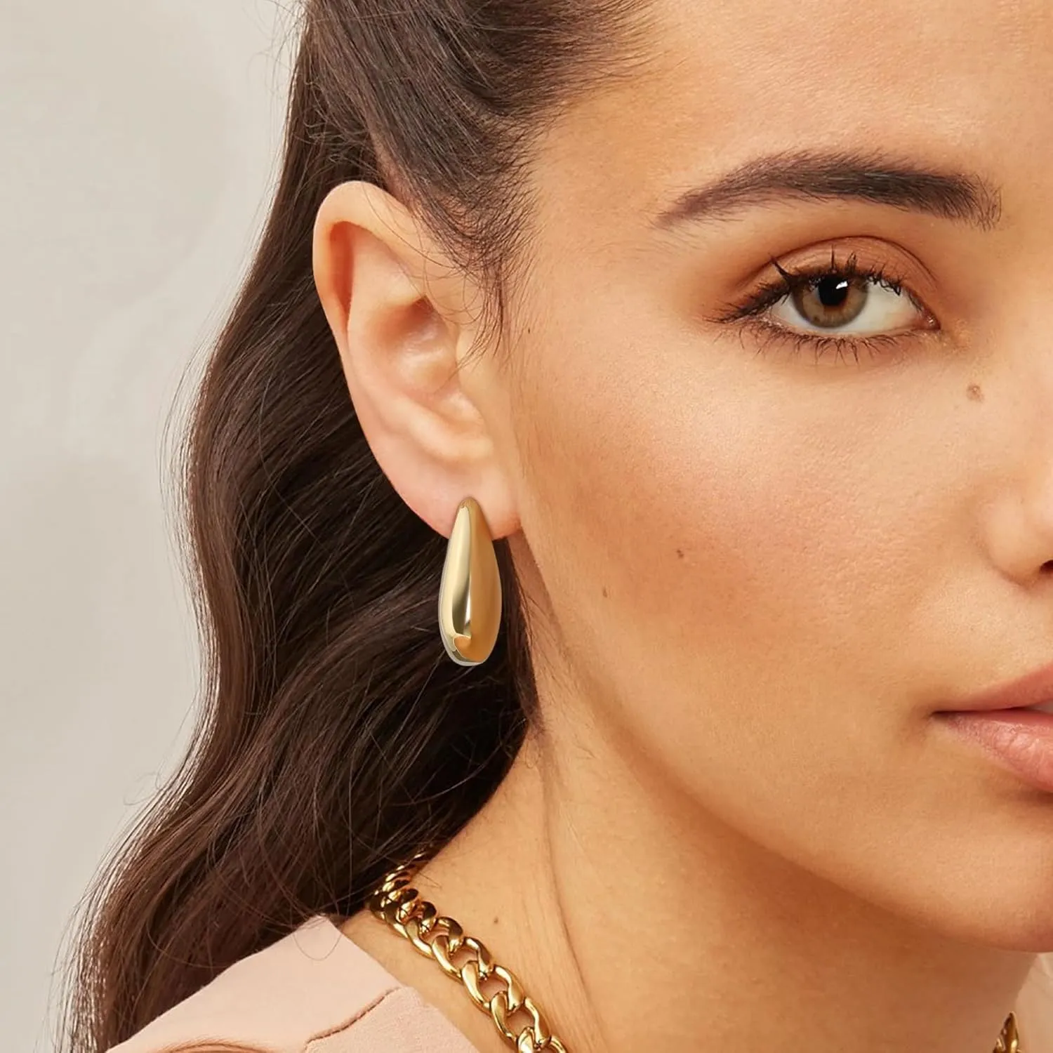 DAILY VIBES Big Chunky Fin Drop Statement Earrings for Women Trendy Lightweight Hypoallergenic Geometric Hoop Earrings for Women
