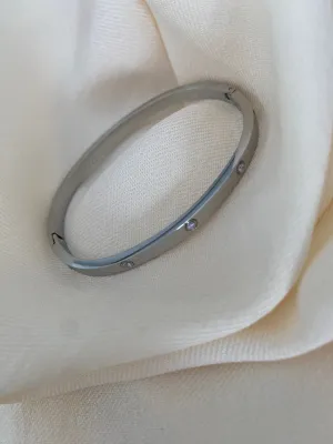 Diamanté Bangle - Thin Silver