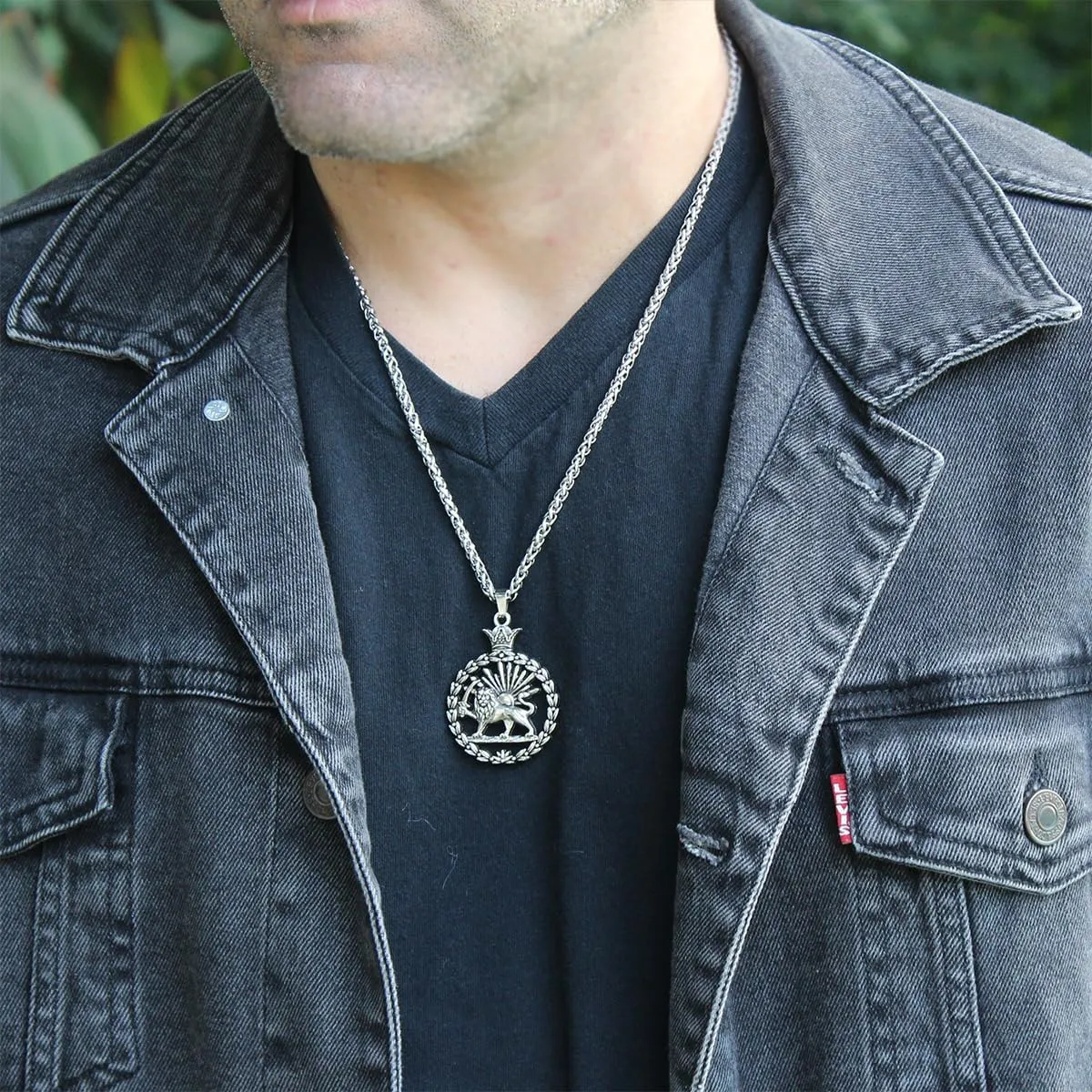 Double Sided Lion and Sun Persian Shir khorshid Pahlavi Wreath Pendant Necklace With Chain Vintage Style