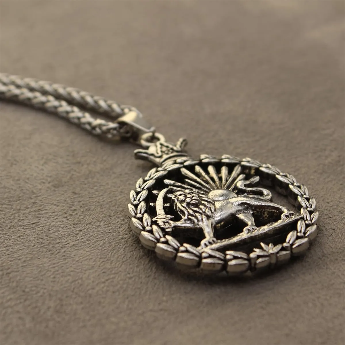 Double Sided Lion and Sun Persian Shir khorshid Pahlavi Wreath Pendant Necklace With Chain Vintage Style