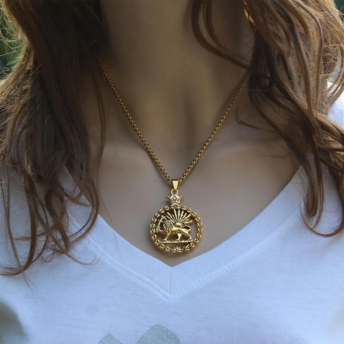 Double Sided Lion and Sun Persian Shir khorshid Pahlavi Wreath Pendant Necklace With Chain Vintage Style