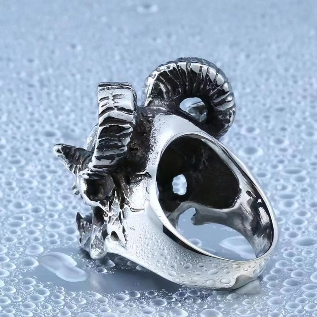 Goat Horns Skull Rings for men Gothic Vampier Skull 316 Stainless Steel Rings Iced Out Jewelry Punk Ring Cocktail Party Ring Vintage Gothic Devil Demon Skull Style Animal Rings Helloween