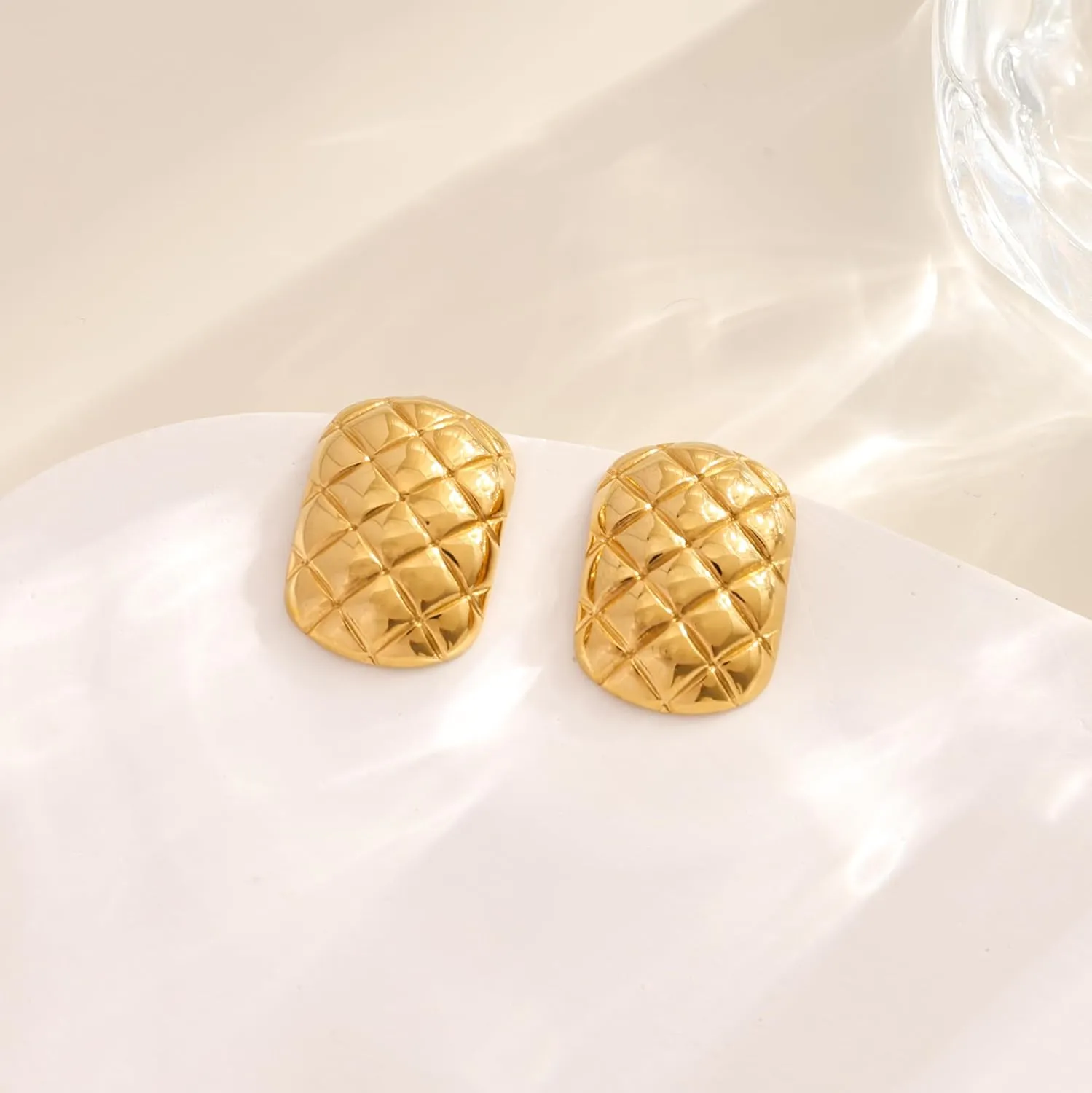 Gold Earrings for Women Trendy, Chunky Gold Statement Earrings 14K/18K Gold Plated Bow Drop Earrings for Women Thick Gold Heart Stud Earrings Square Gold Dangle Earrings Summer Beach Jewelry