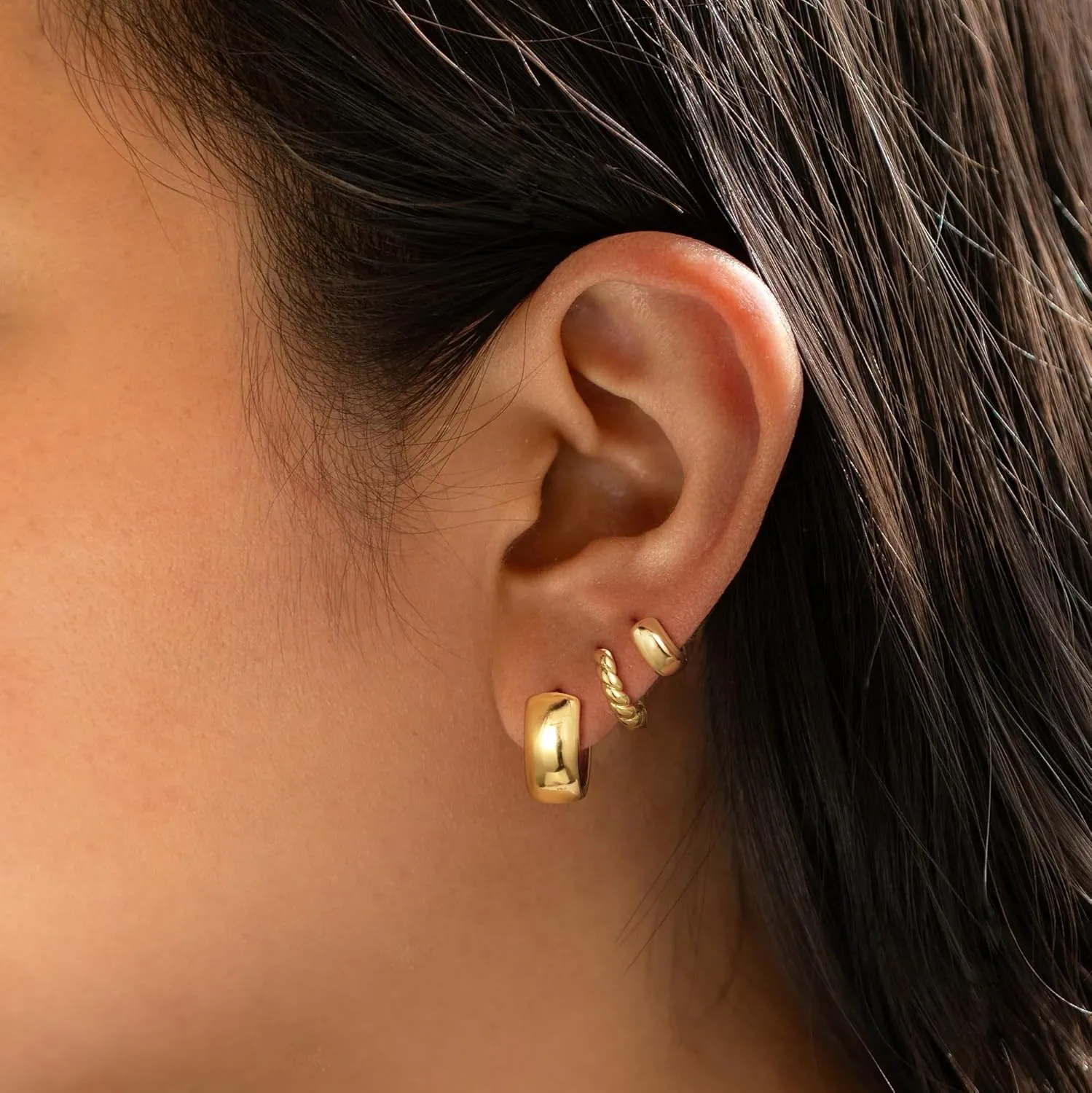 Gold Hoop Earrings Set for Women Trendy, 3 Pairs 14K Gold Small Hoop Huggie Earrings for Women Stud Earrings for Women Hypoallergenic Jewelry Gifts for Women