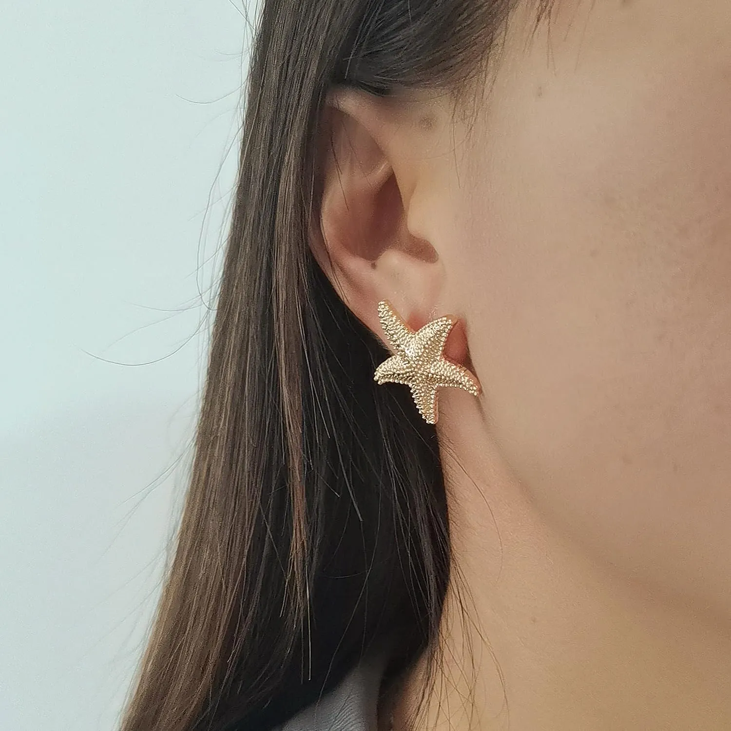 Gold Starfish Earring Trendy Dainty Lightweight 14K Gold Plated Small Starfish Pearl Stud Earring Minimalist Simple Hypoallergenic Earrings