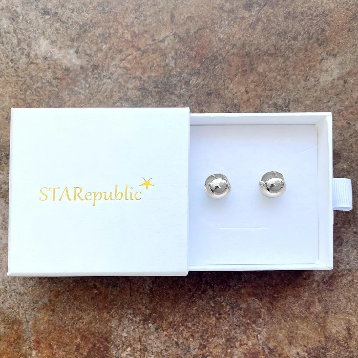 Hypoallergenic Minimalist 925 Sterling Silver Trendy Chunky Ball Huggie Hoop Earrings