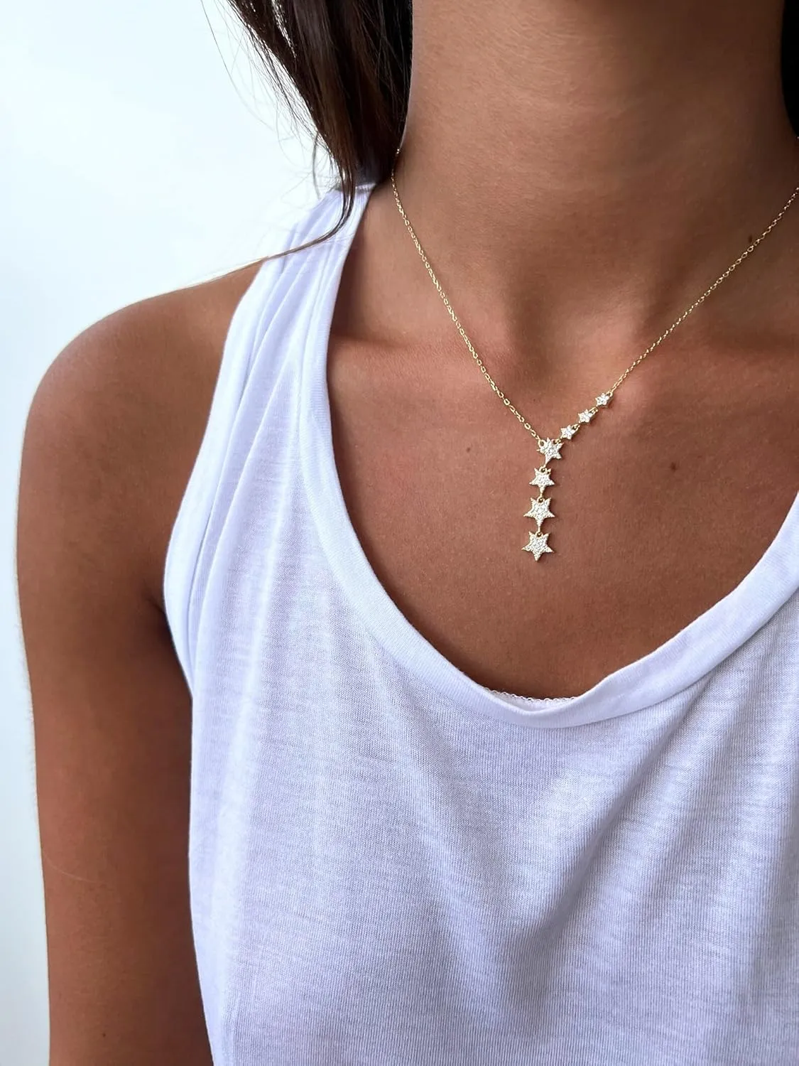 Kyerlyn Crystal Dainty Star Necklace for Women, Star CZ Charm Statement Y-Necklace Gold/Silver/Rose Gold Shining Exquisite Choker Necklace for Women Adjustable Jewelry Gifts