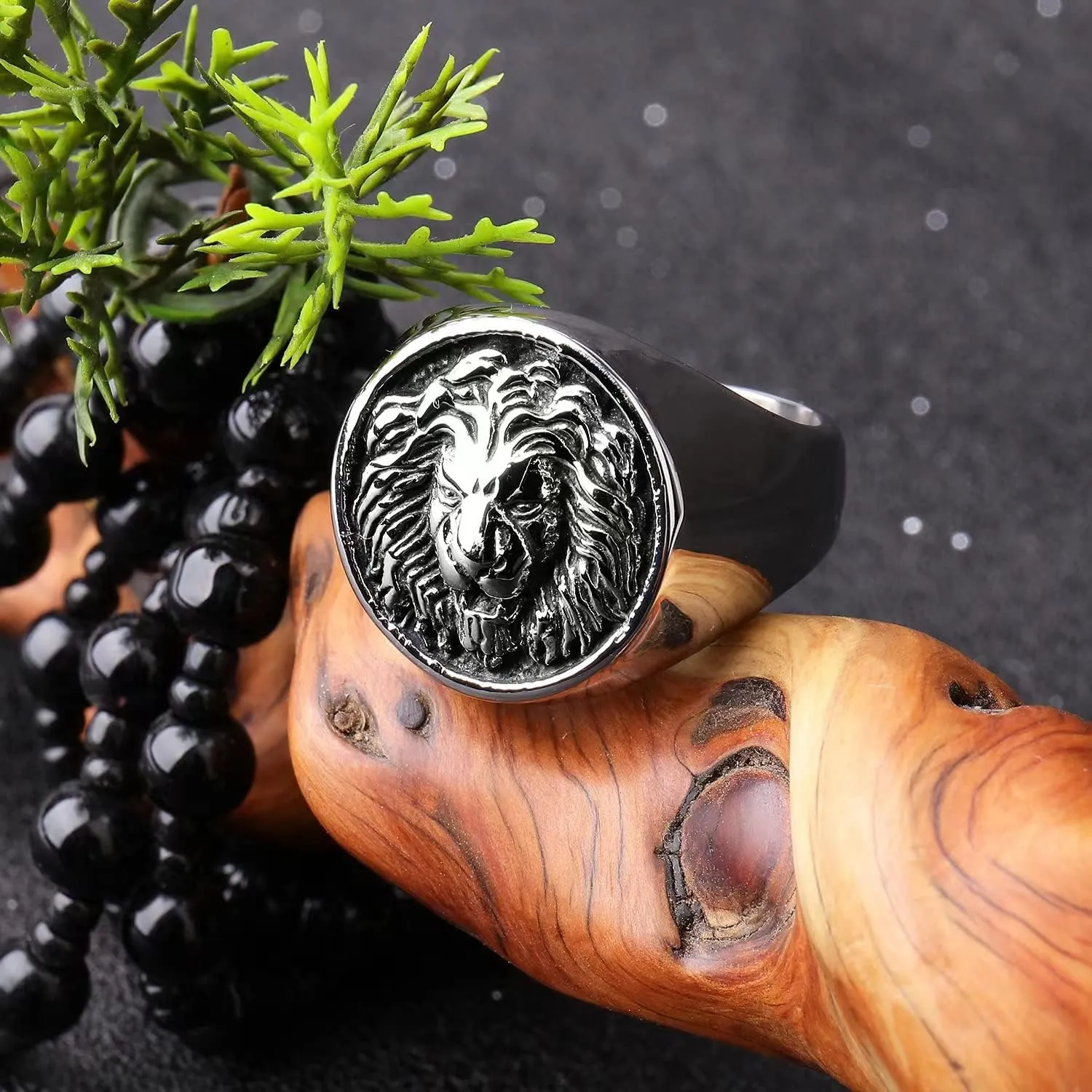 Leo Rings for men Lion King Style Simba Hip Hop Heavy Metal Cocktail Party Ring Vintage animal Biker 316 Stainless Steel Rings Iced Out Jewelry Punk Ring mens fashion rings