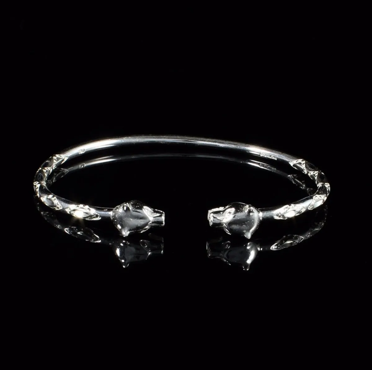 Medium Panther Heads Bangle with Diamante Pattern