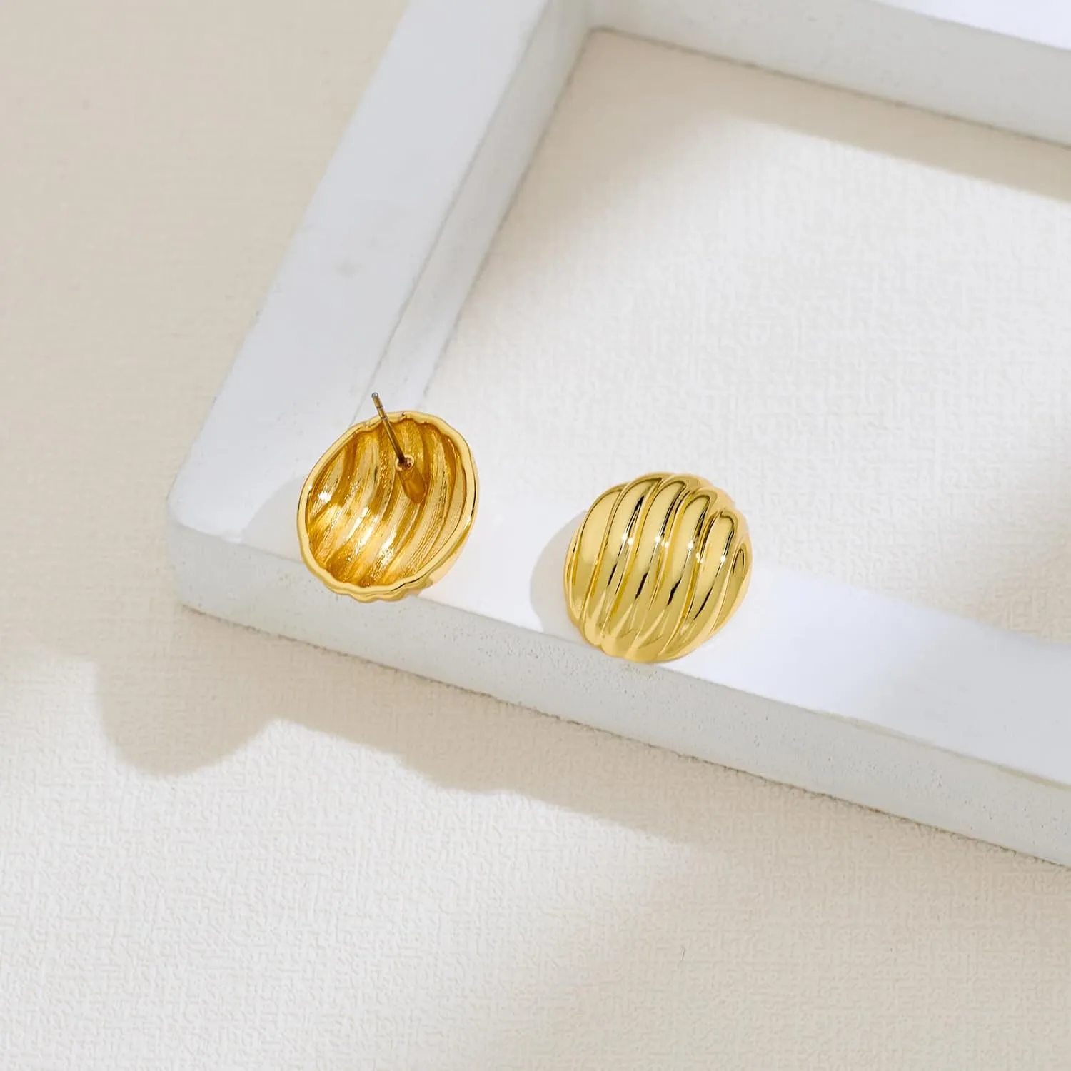 MUYAN Chunky Gold Textured Earrings for Women Trendy Minimalist Large Chunky Studs Fashion Jewelry