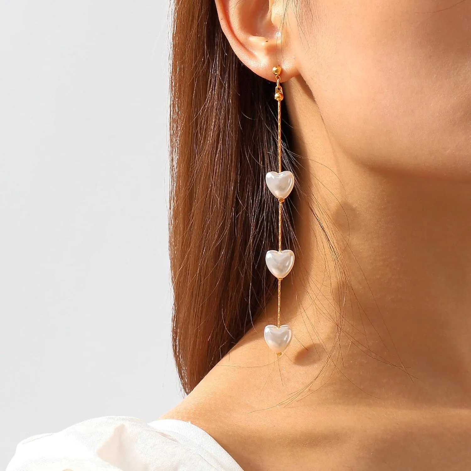 Pearl Drop Earrings for Women Gold Pearl Earrings Dangling Long Tassel Pearl Dangle Earrings Fake Pearl Earrings Dainty Jewelry Gifts for Her