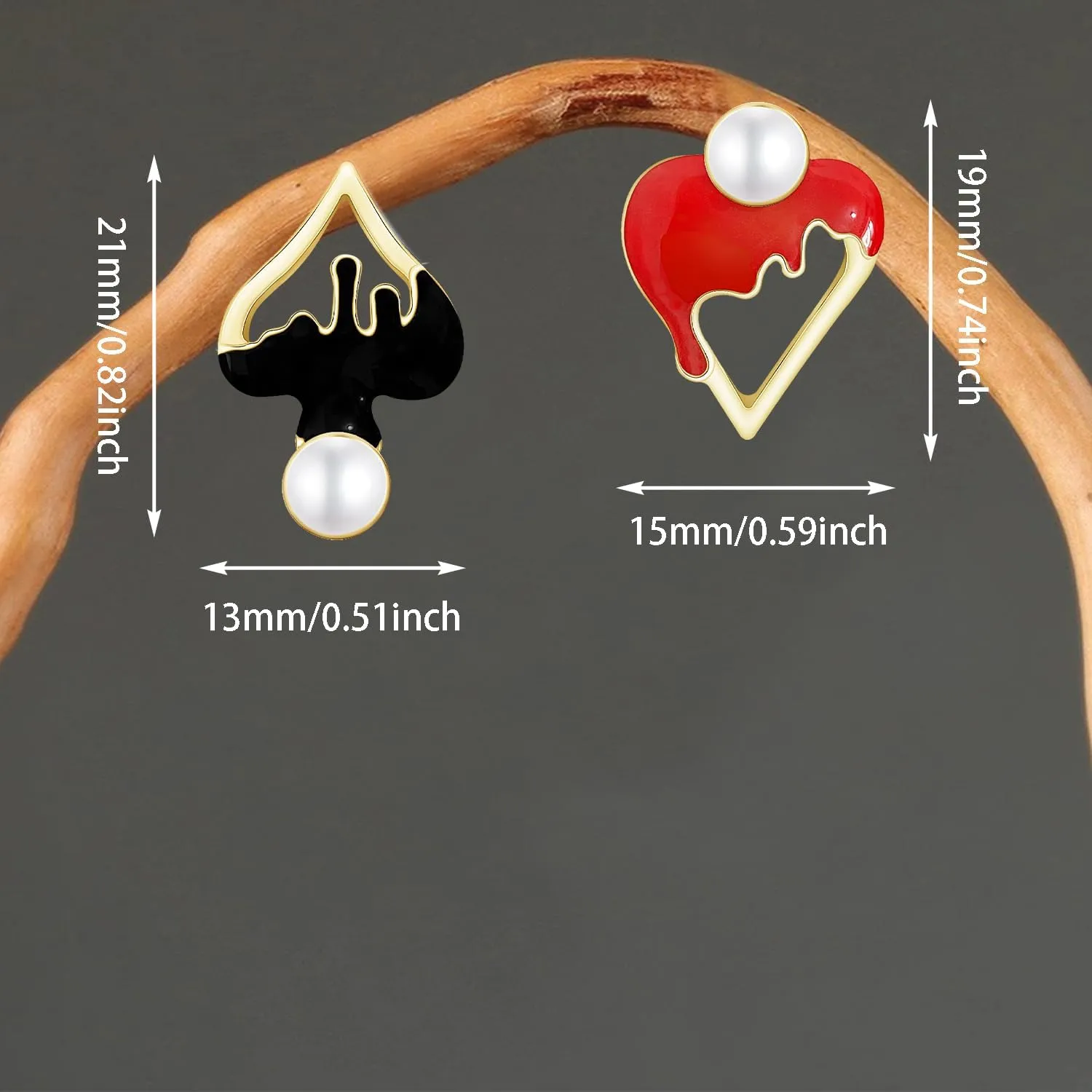 Punk Enamel Crystal Poker Heart Rhinestone Clubs Spade A Sliver Lightweight Dangle Drop Earrings Creative Geometry Card Asymmetry Stud Earrings For Women Jewelry Gifts