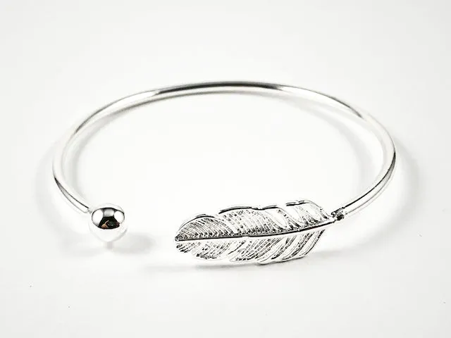 Realistic Duo Floral Leaf & Silver Ball Charm Thin Cuff Silver Bangle