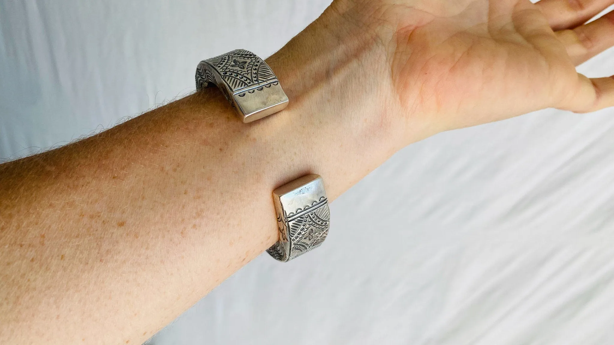 Sterling Silver Bangle from the Karen Hill Tribe. 0443