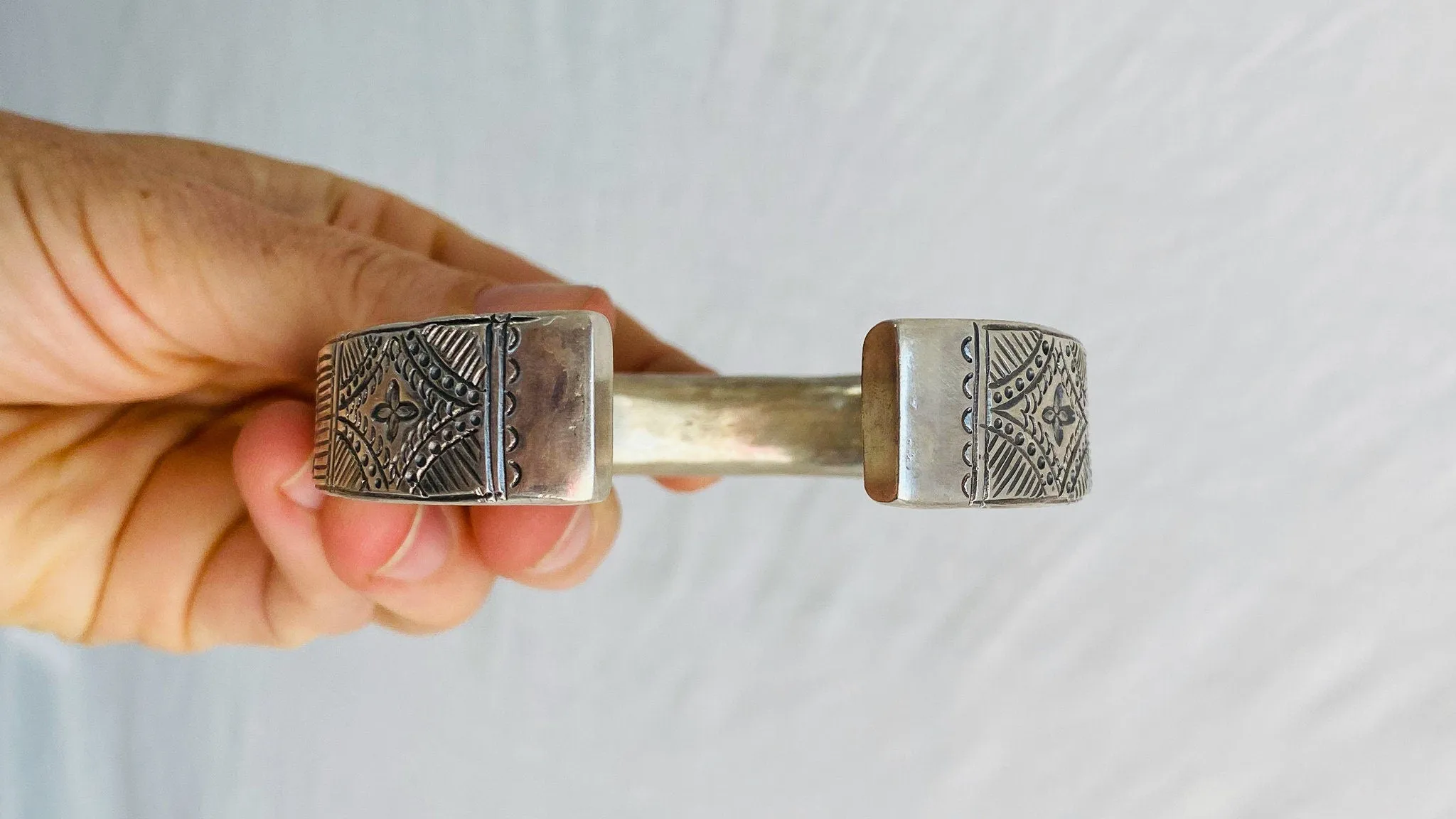 Sterling Silver Bangle from the Karen Hill Tribe. 0443