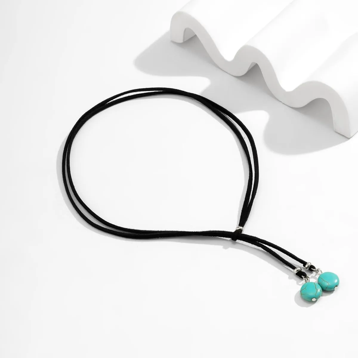 tenghong2021 Boho Turquoise Double Layered Clavicle Chain Necklaces for Women Trendy Turquoise Coin Leather Choker Necklace Cowgirl Outfits Necklace for Women Gifts Jewelry