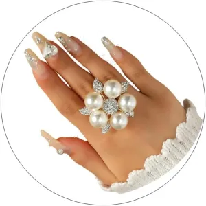 Trendy Pearl Ring Stacking Promise Ring with Adjustable Open Finger Ring in Retro Exaggerated Pearl Cluster Style - Personality Statement Jewelry for Women