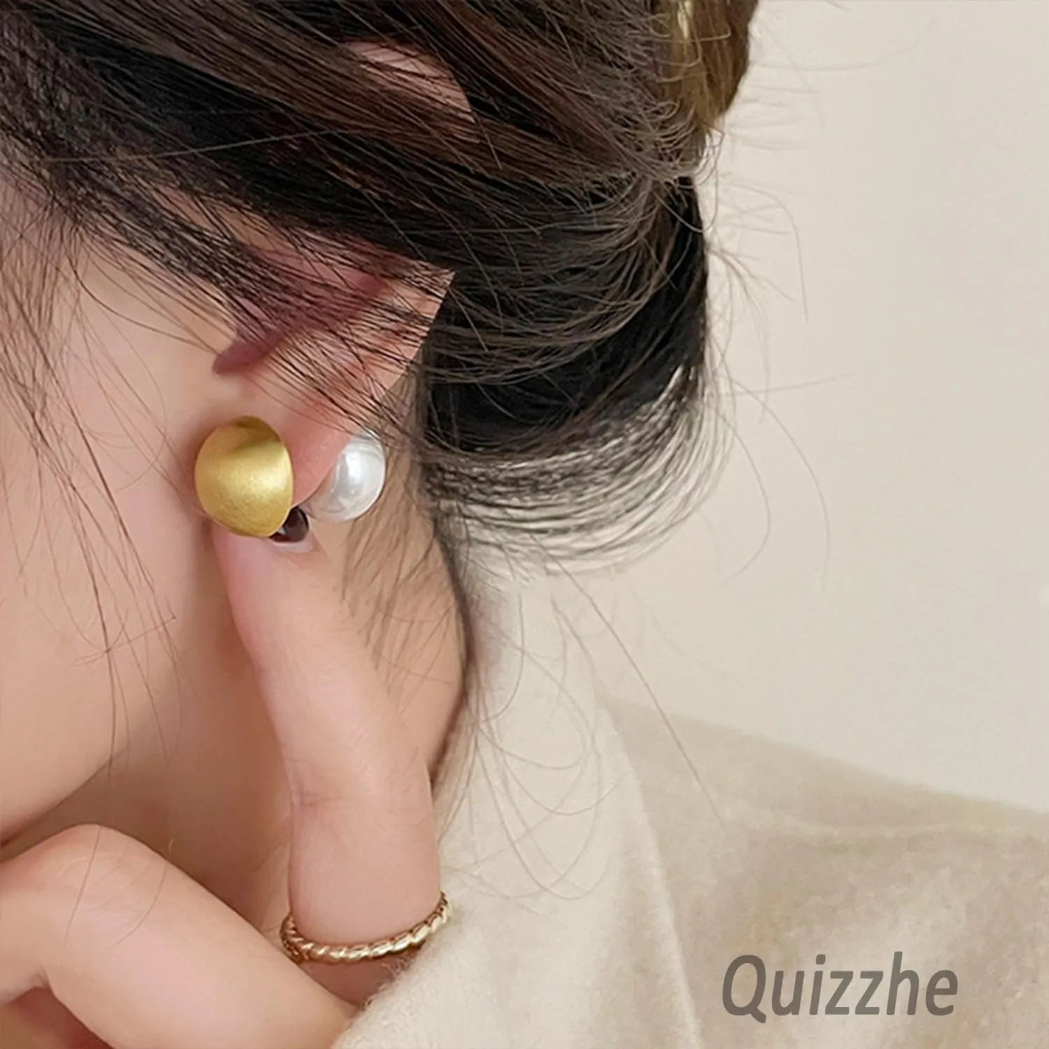 Vintage Pearl Double Sided Stud Earrings Temperament Pearl Double Sided Front Back Stud Statement Silver Matte Half-ball Earrings Christmas Valentines Jewelry Gifts for Women