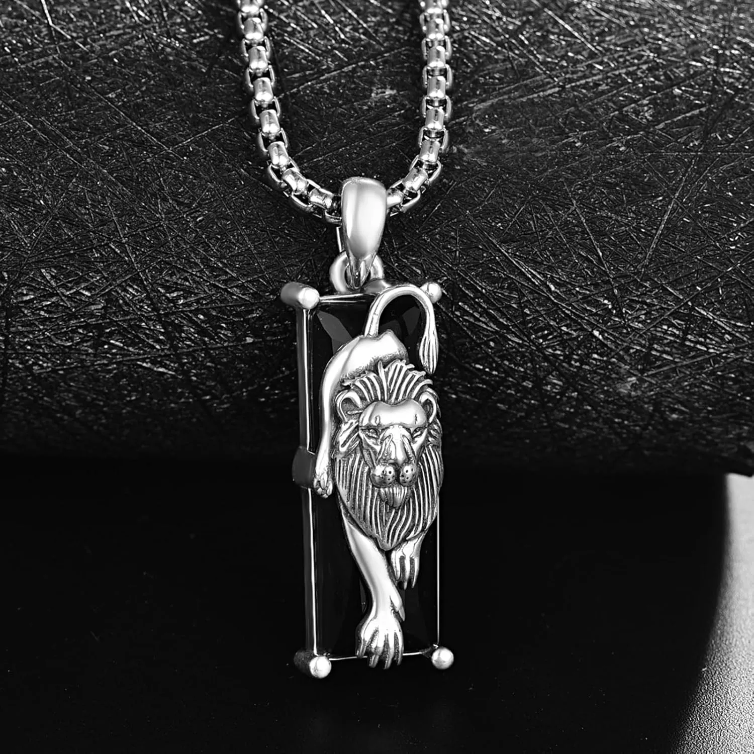 Wolf/Tiger/Lion/Dog/Spider/Eagle/Scorpion Necklace for Women Men 925 Sterling Silver Animal Necklace Black Crytal Cool Necklace Jewelry Gifts