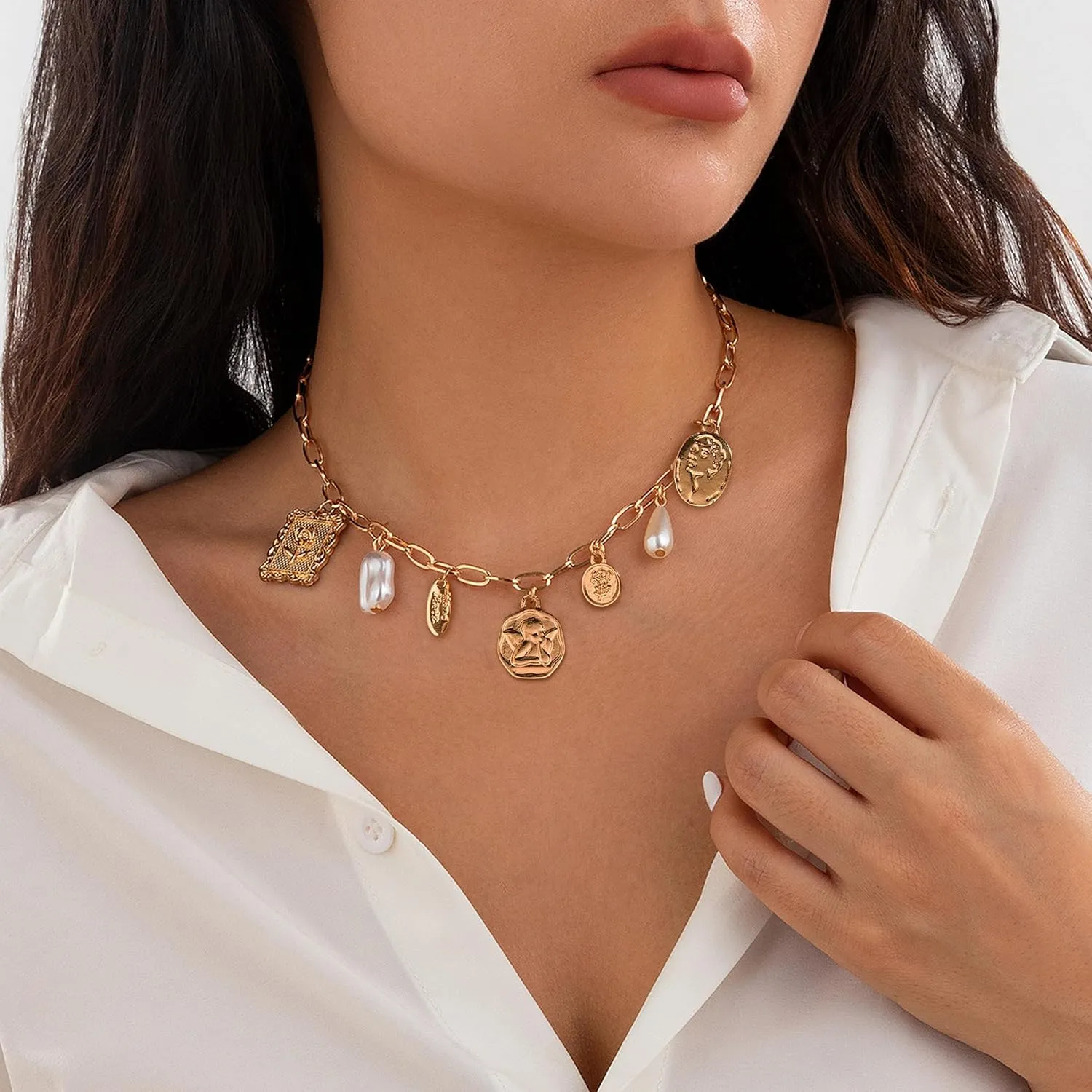 YANCHUN Gold Charm Necklace Beach Jewelry for Women Trendy Summer Shell Pearl Coin Paperclip Chain Necklaces Western Jewelry Cowgirl Outfits Accessories Boho Summer Outfits for Women 2025