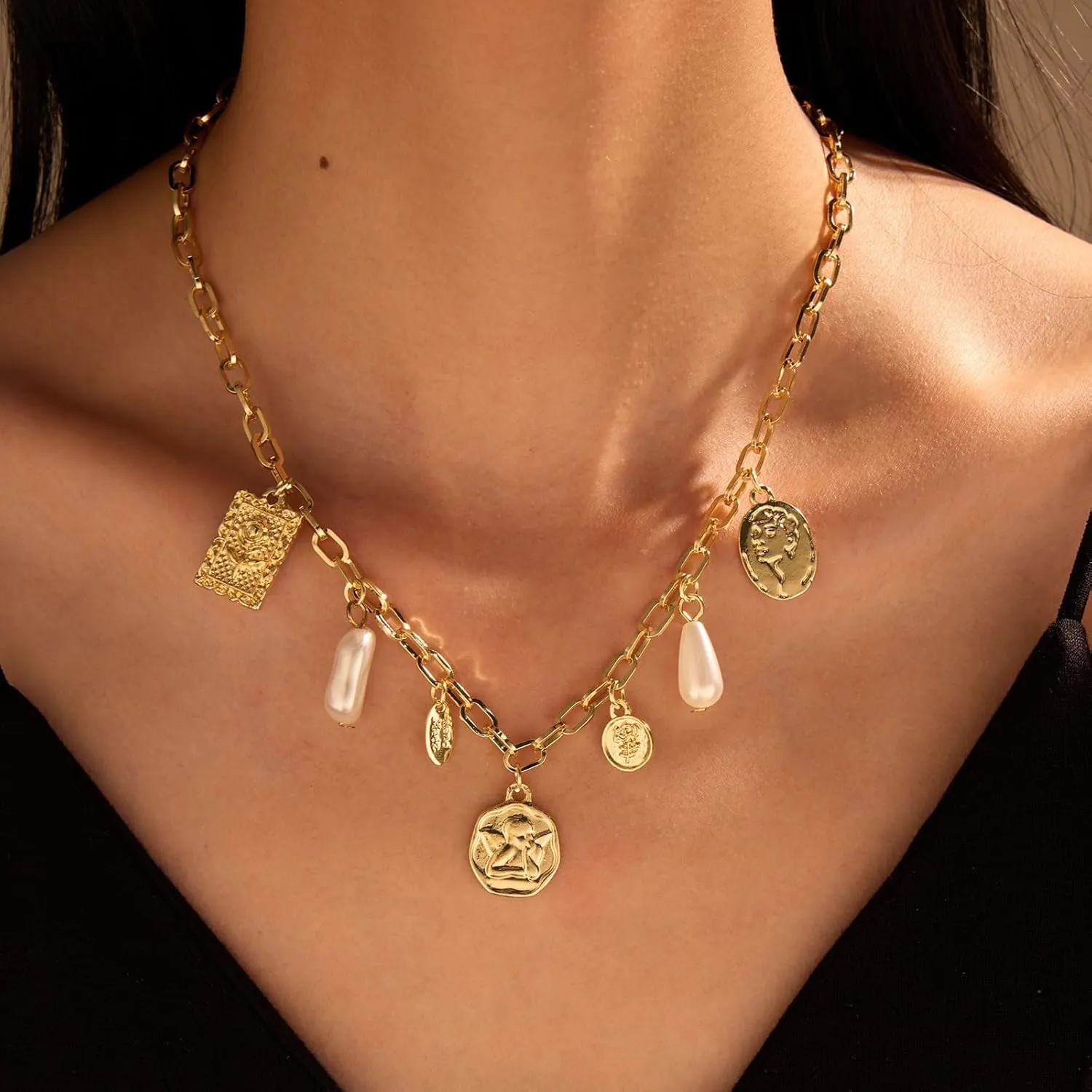 YANCHUN Gold Charm Necklace Beach Jewelry for Women Trendy Summer Shell Pearl Coin Paperclip Chain Necklaces Western Jewelry Cowgirl Outfits Accessories Boho Summer Outfits for Women 2025